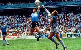 「上帝之手」最常指1986年世界盃阿根廷球星馬拉度納（Diego Maradona）用手打進的爭議進球。